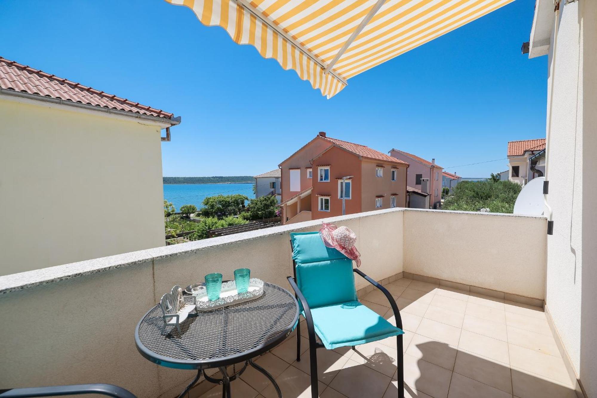 Apartments Feliks Ljubač Rom bilde