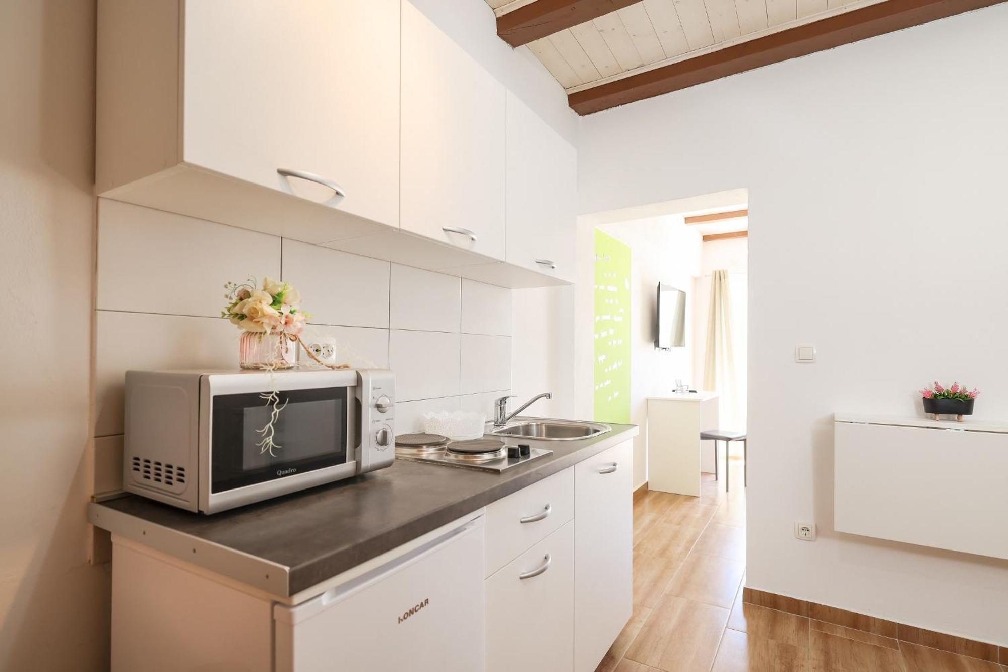 Apartments Feliks Ljubač Eksteriør bilde