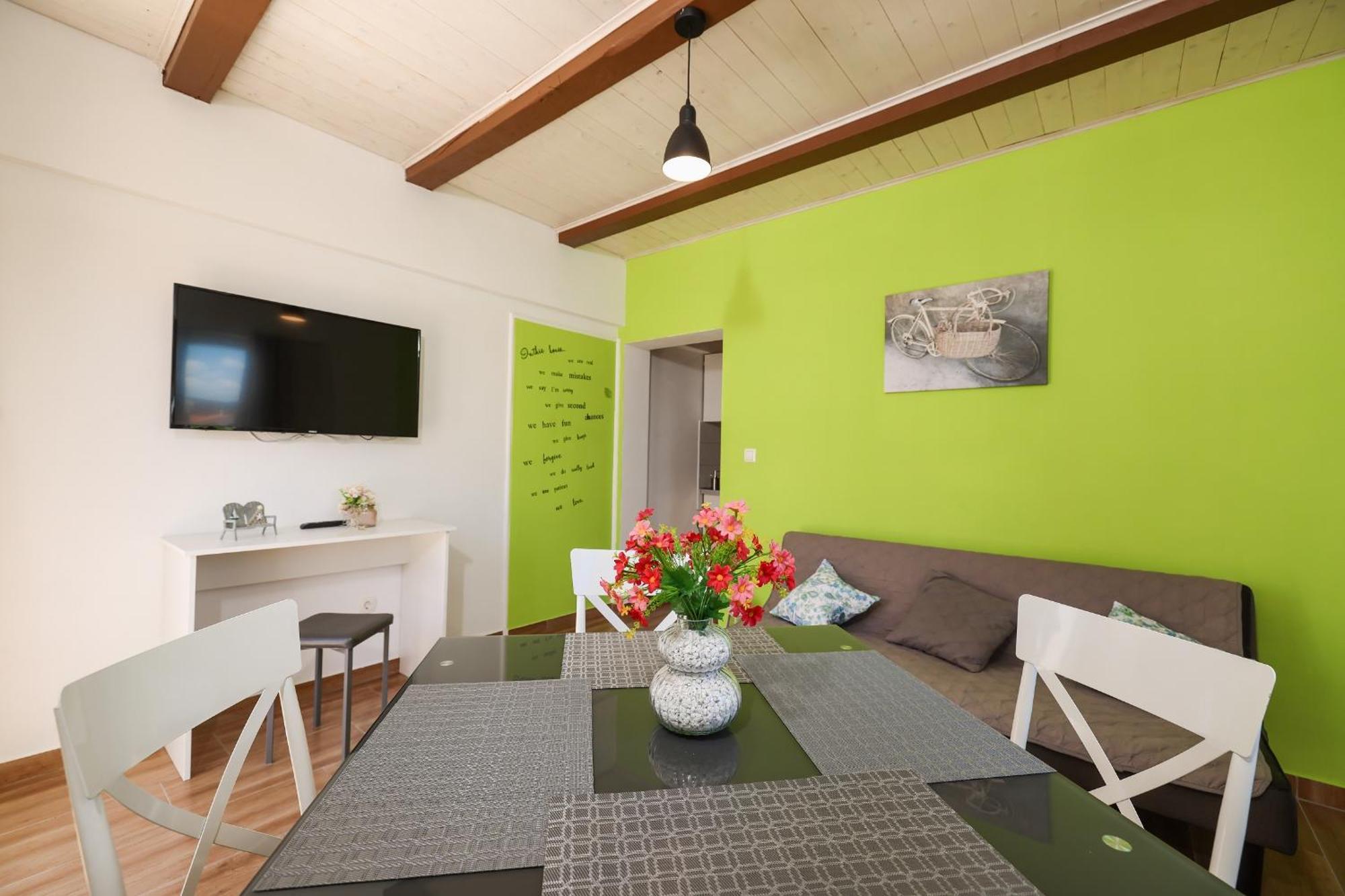 Apartments Feliks Ljubač Rom bilde