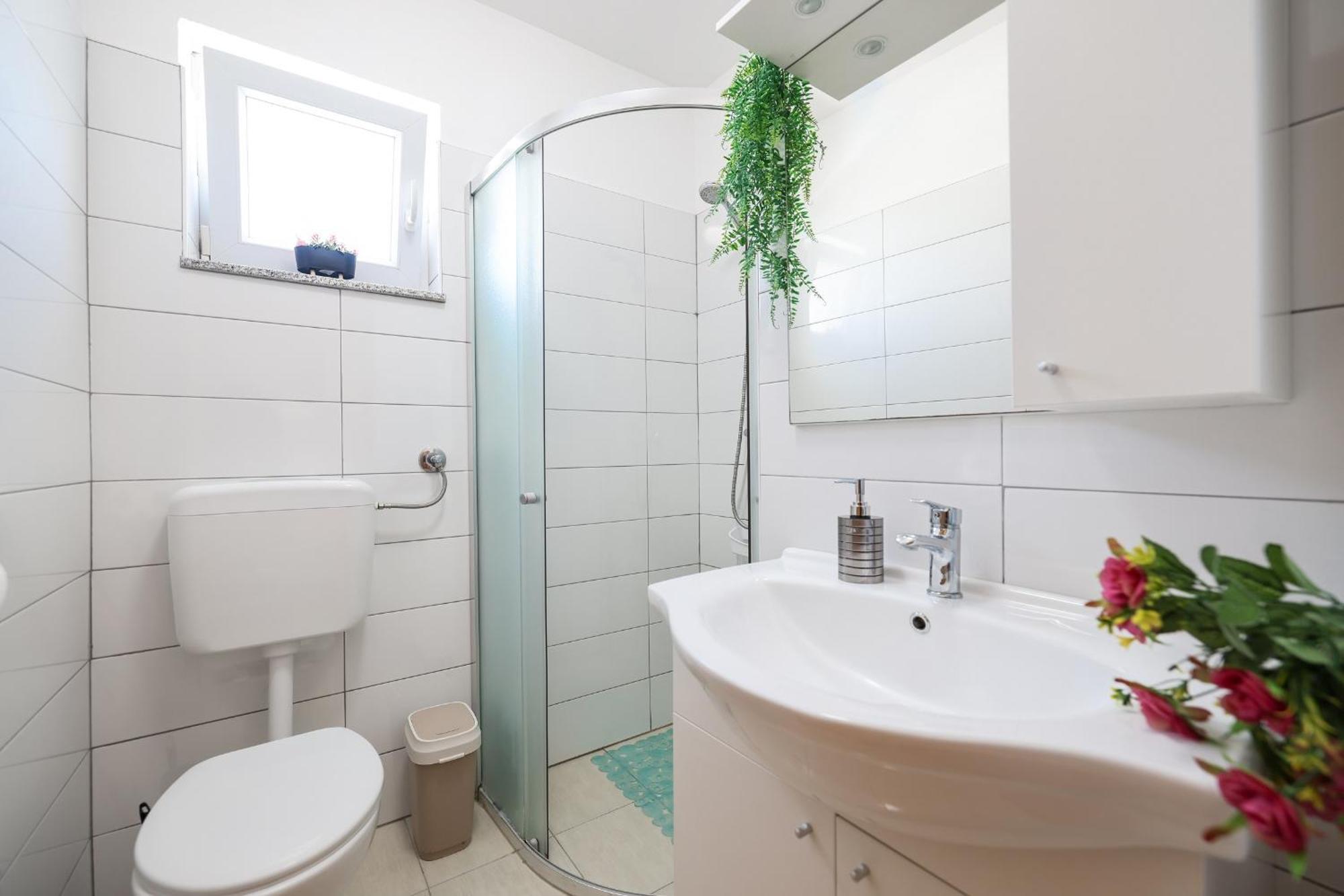 Apartments Feliks Ljubač Rom bilde