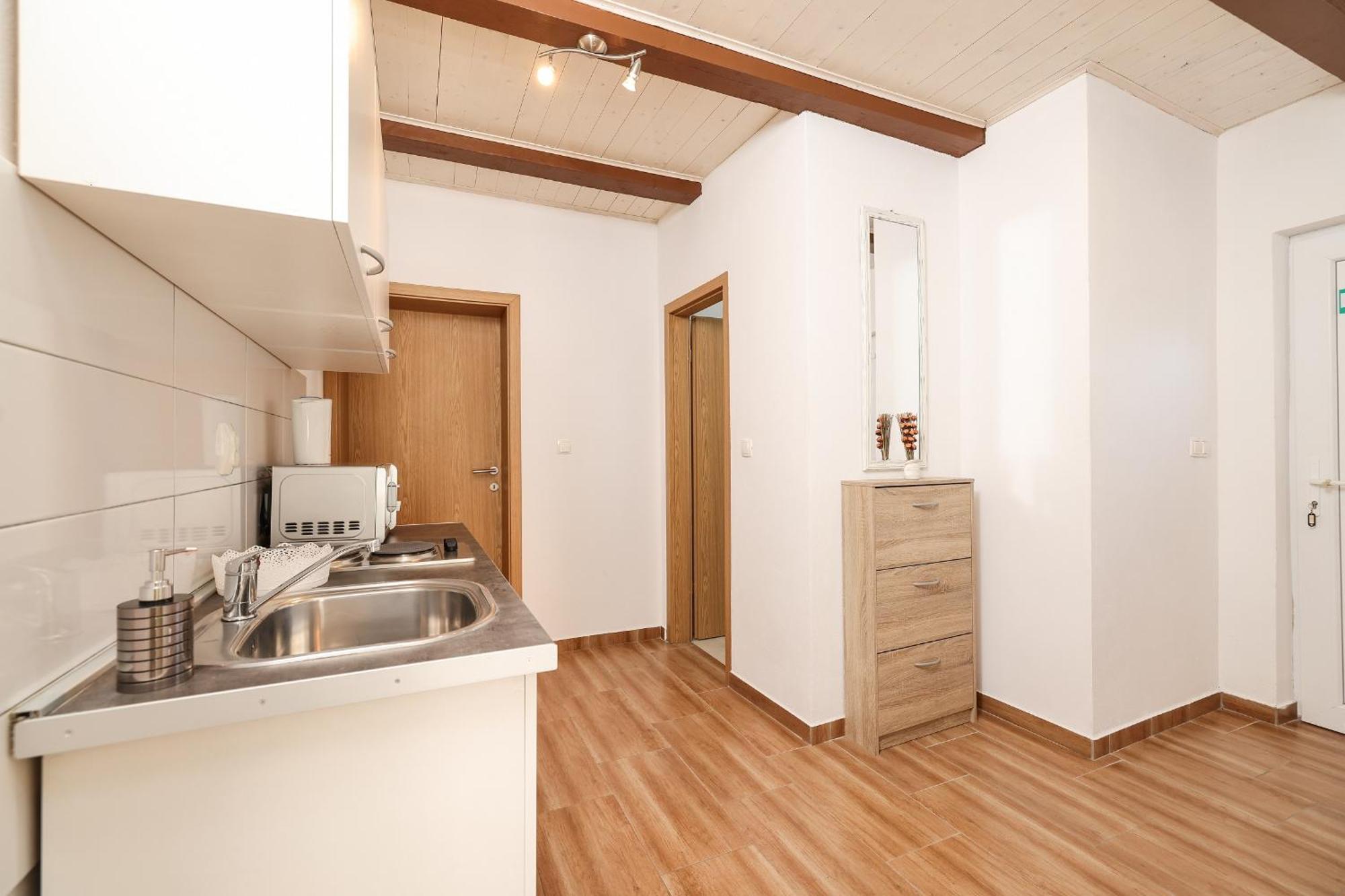 Apartments Feliks Ljubač Eksteriør bilde