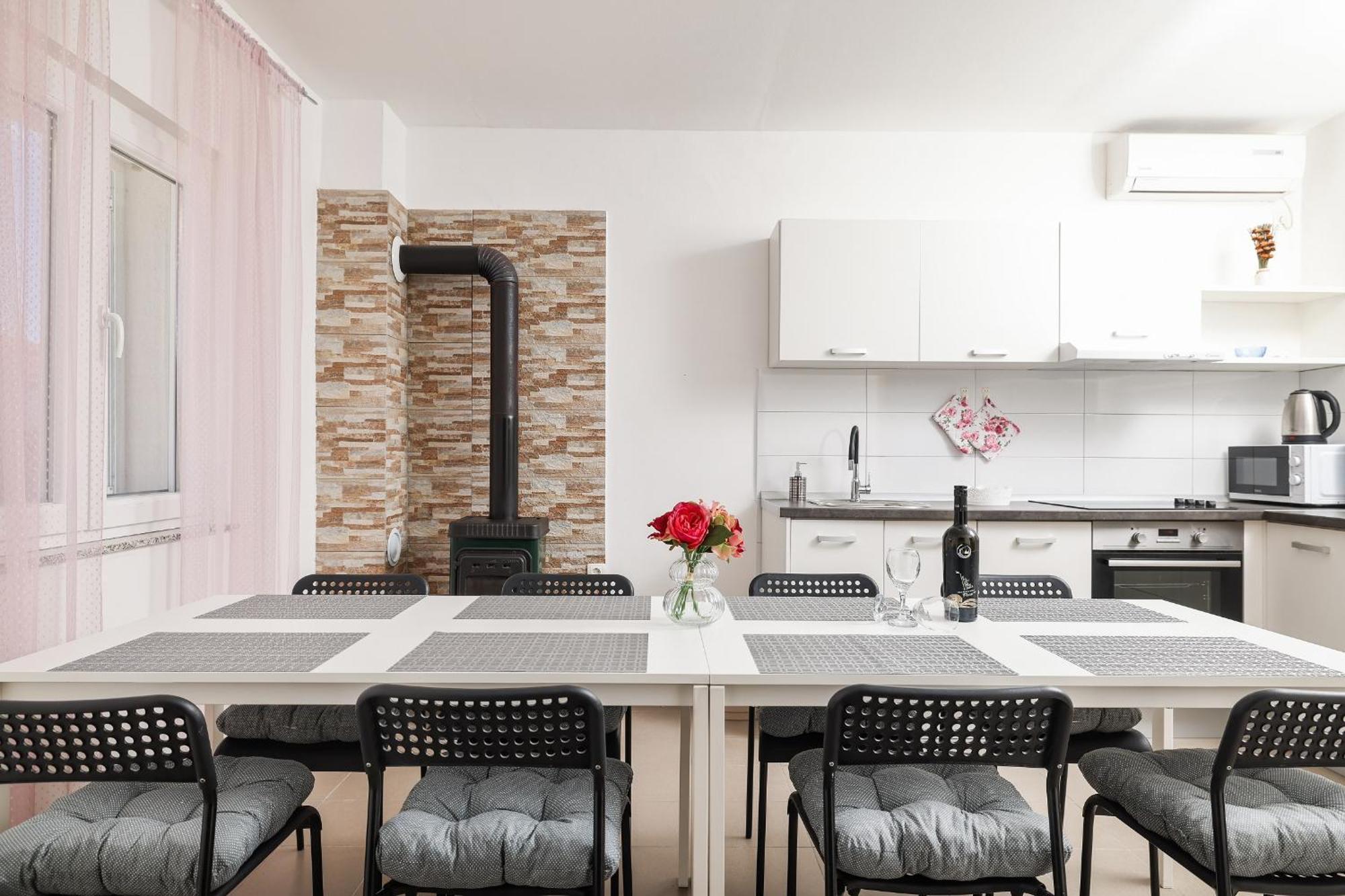 Apartments Feliks Ljubač Rom bilde