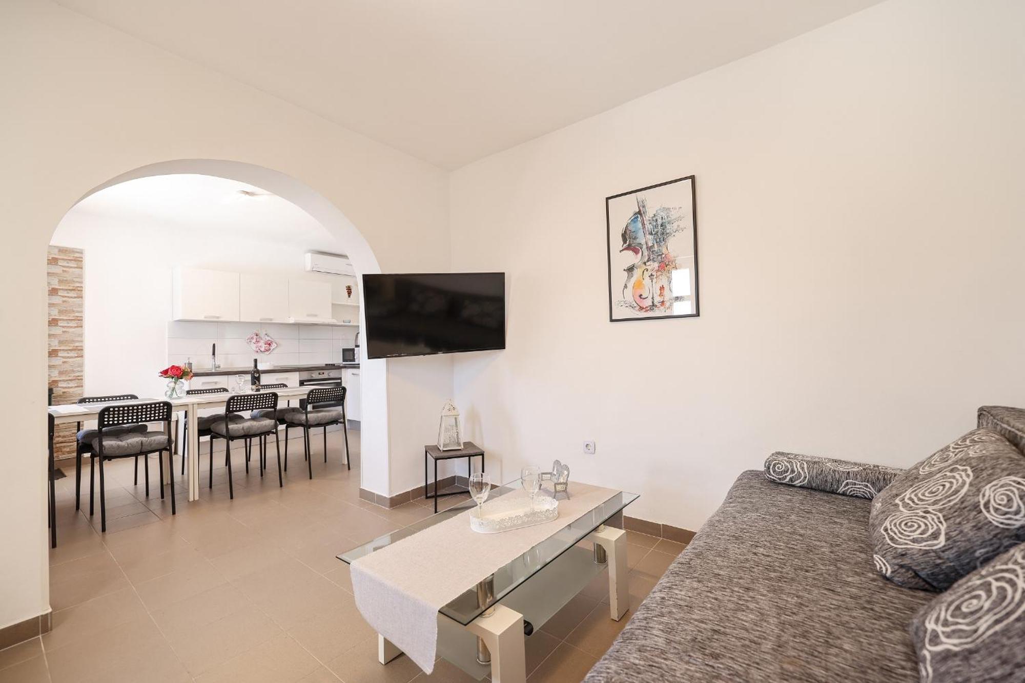 Apartments Feliks Ljubač Eksteriør bilde